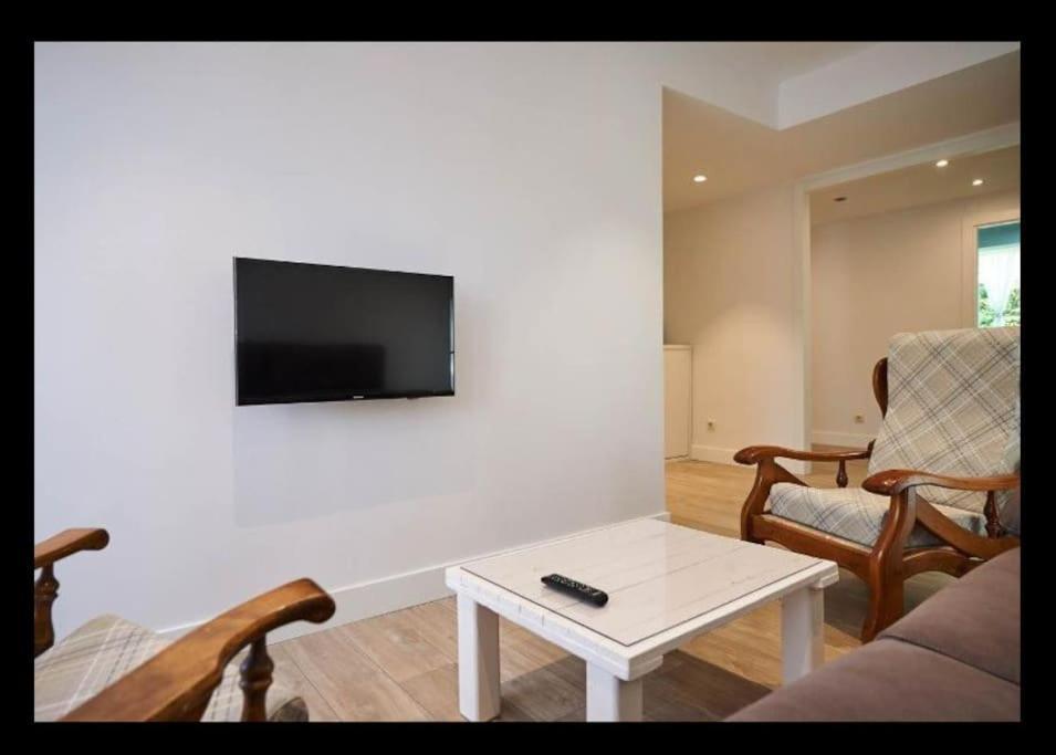 Acogedor Y Precioso Apartamento + Parking Privado سان سيباستيان المظهر الخارجي الصورة
